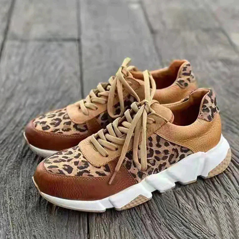 Eleonora - Casual Luipaard Sneakers met Dikke Zolen