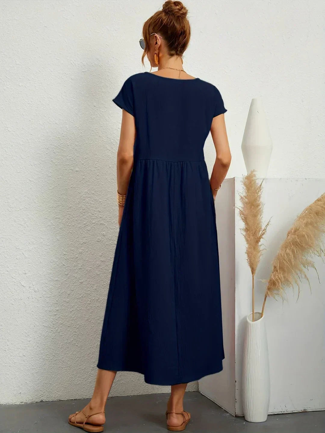 Quessara - Casual Midi Jurk met Vloeiende Snit
