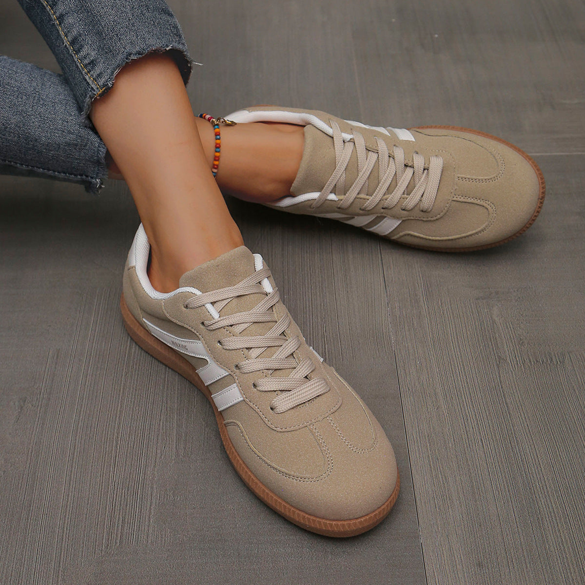 Clementine - Comfortabele damessneakers met ondersteuning van de voetboog