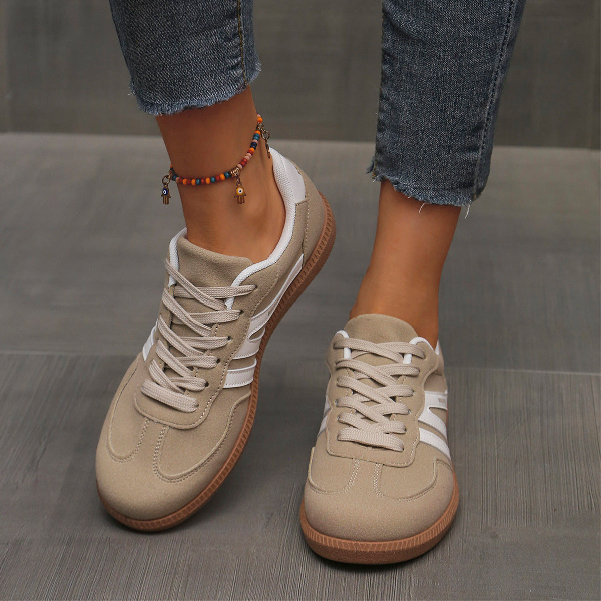 Clementine - Comfortabele damessneakers met ondersteuning van de voetboog
