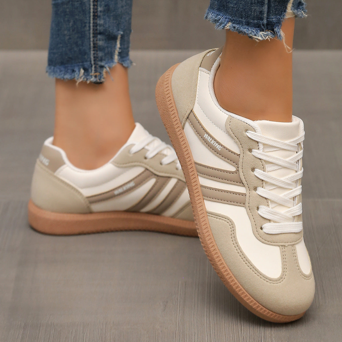 Clementine - Comfortabele damessneakers met ondersteuning van de voetboog
