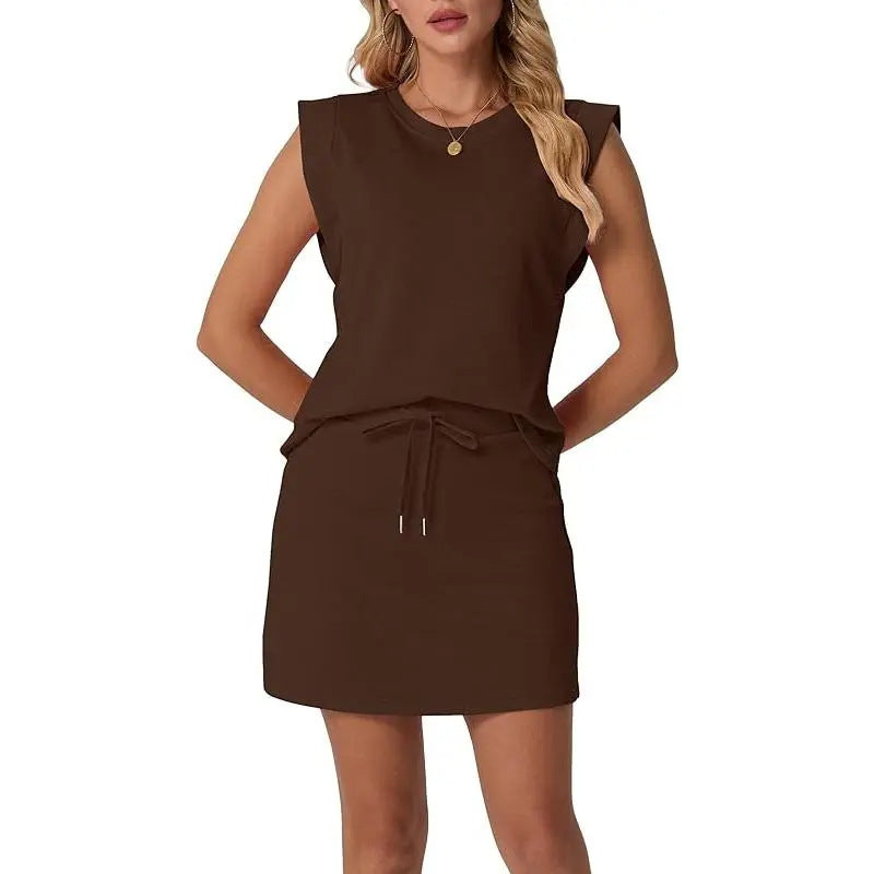 Kaelise - Damesensemble met mouwloze top en strikrok
