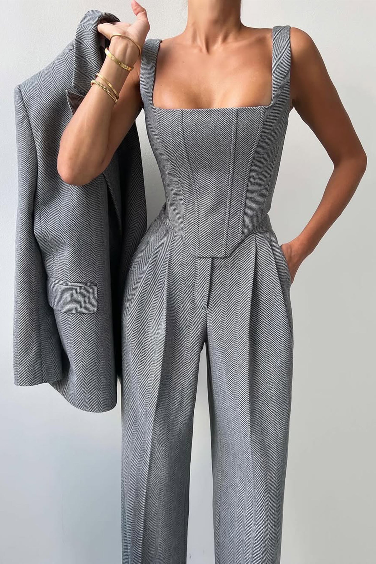 Renata - driedelige set met top, pantalon en blazer