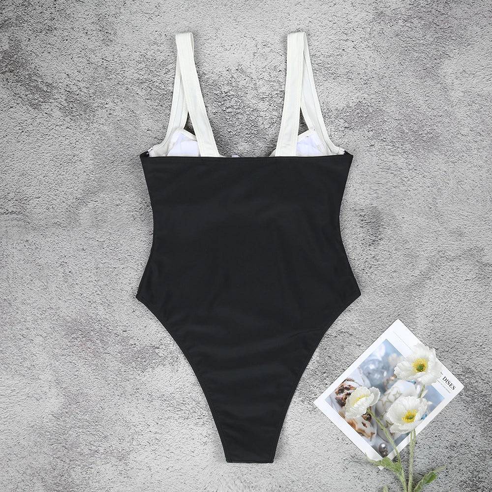 Mathilda Swimsuit - Ontworpen voor elk lichaamstype en elke gelegenheid!
