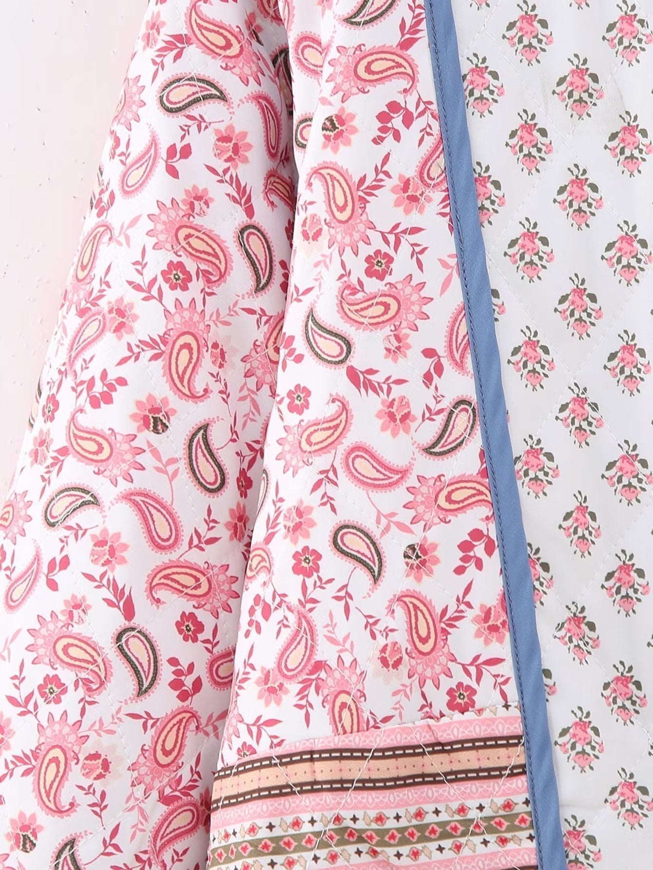 Mia- Twee Unieke Looks, één Stijl!