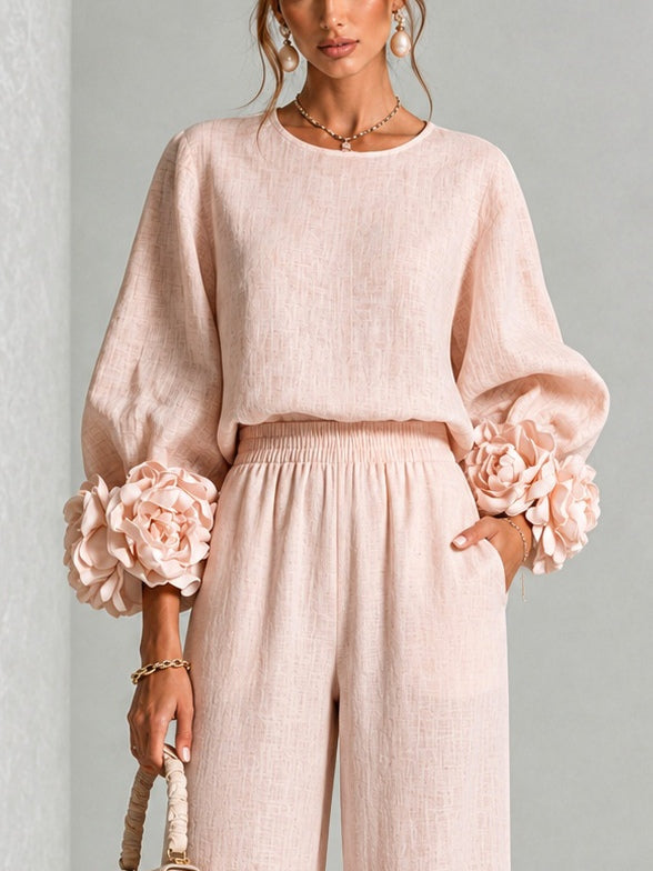 Marloes - Vrouwen tweedelig ensemble met elegante bloemenmouwen