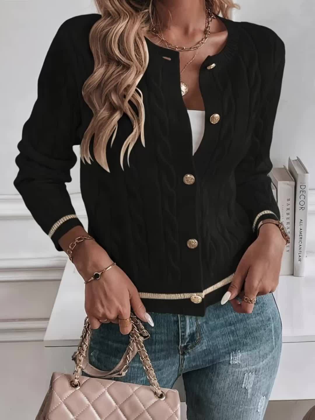 Elvyna - Zachte Knopcardigan met Tijdloze Charme