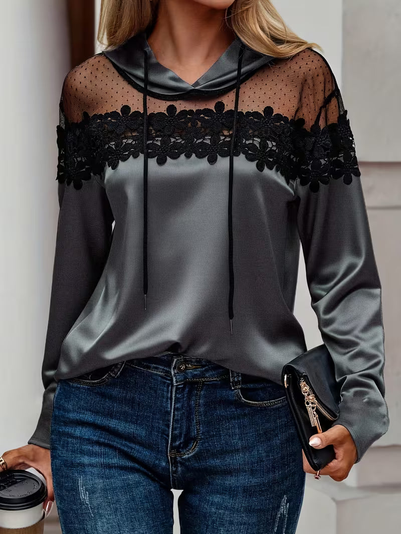 Roosmarijn - Elegante dames hoodie van kant