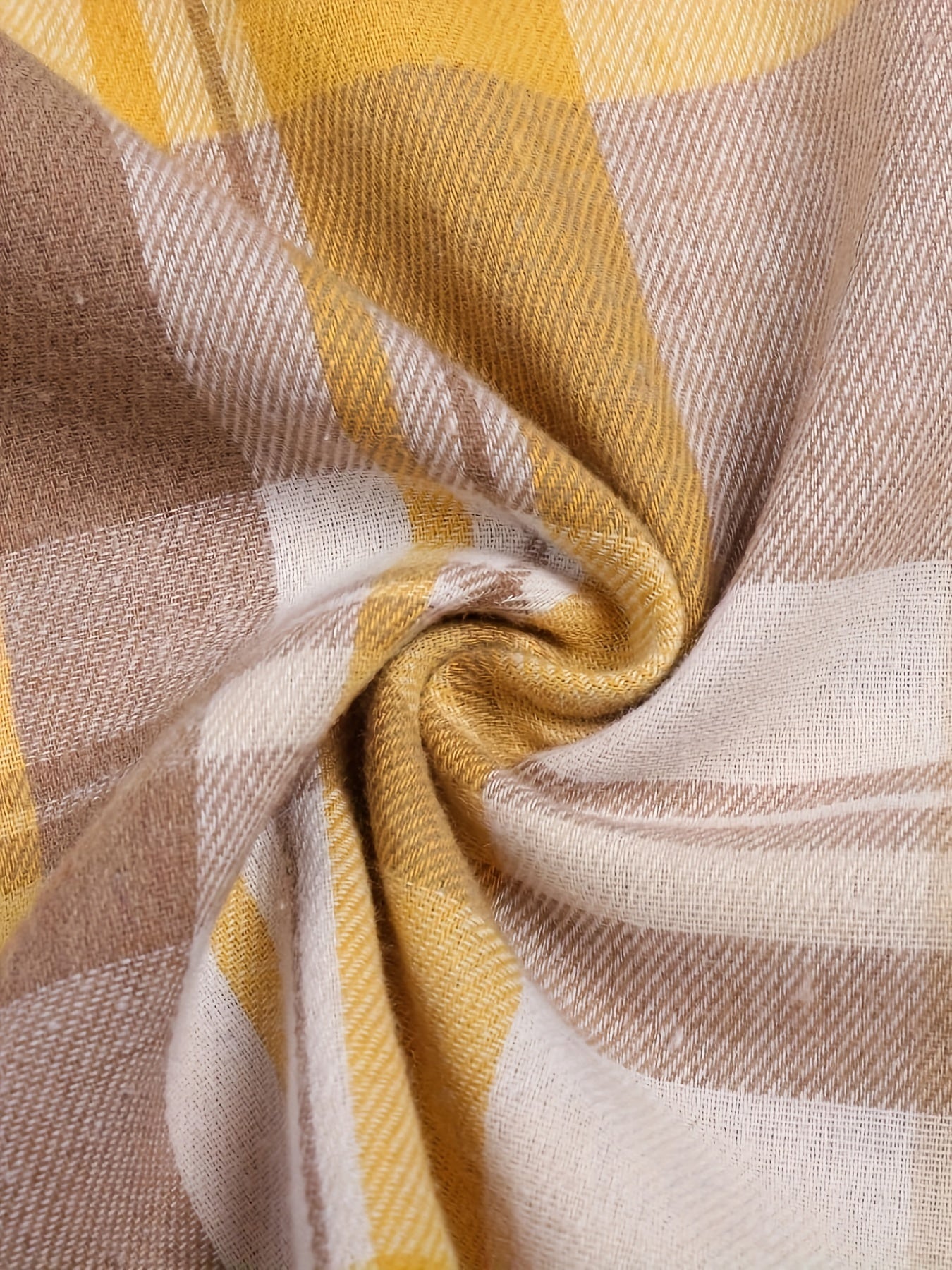 Falina - Vrouwenblouse met ruitjes, knopen en zakken