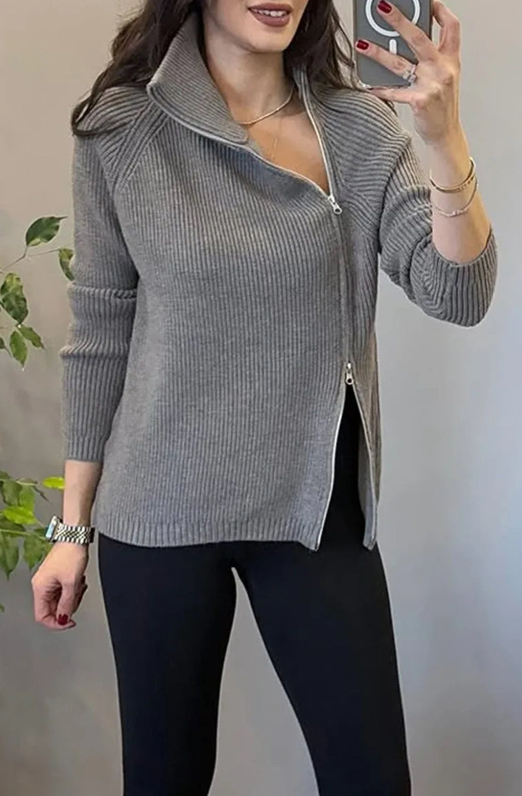 Lucienne - Asymmetrische Trui in breisel met dubbele rits