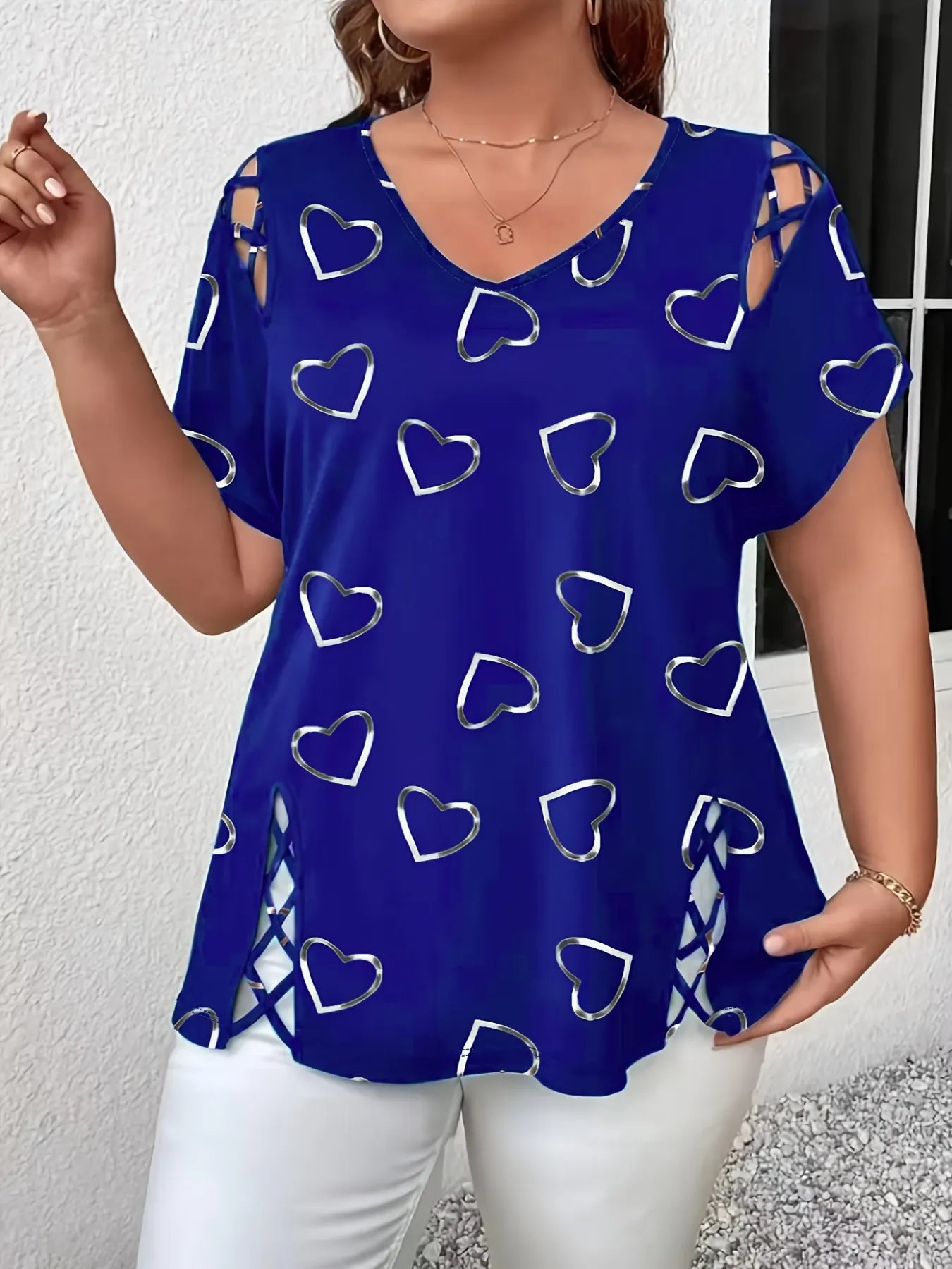 Elowra - Damesblouse met V-hals en hartjesprint
