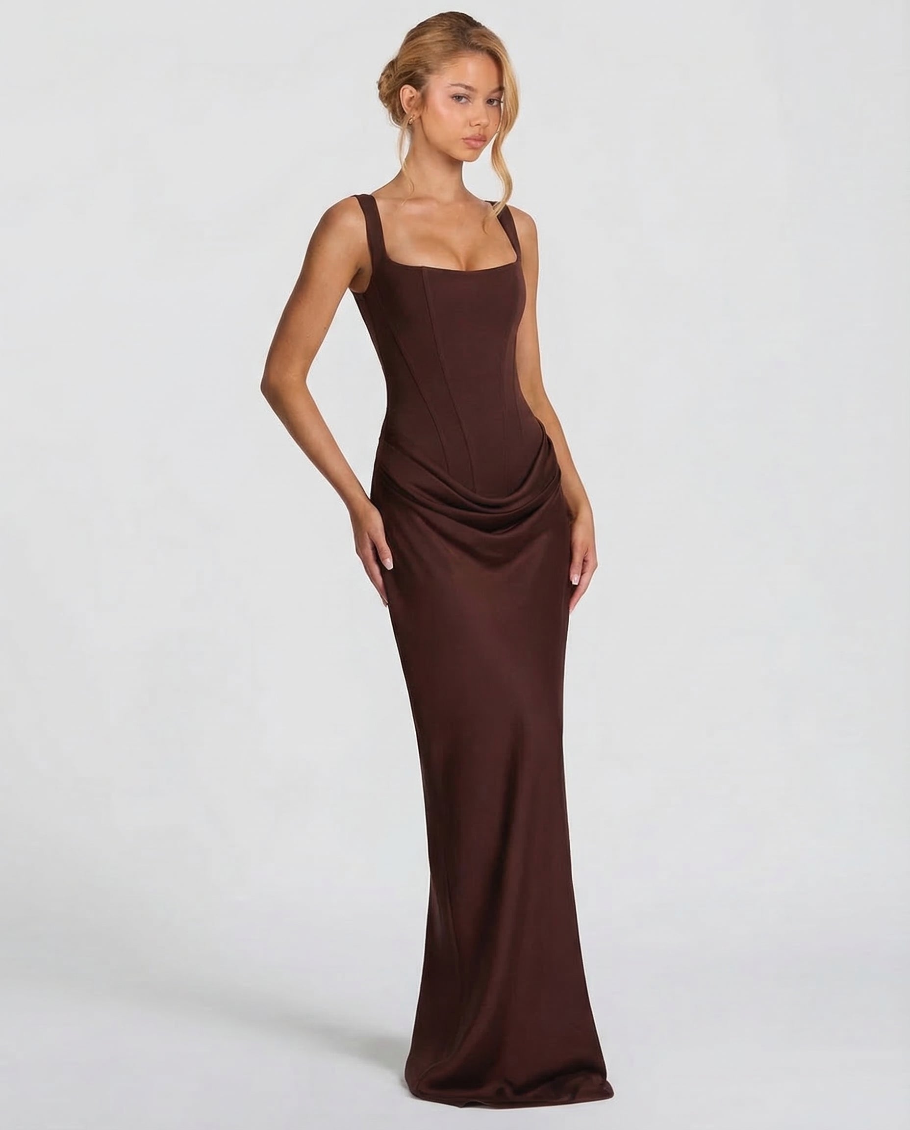 Elyndoria - Maxijurk voor dames, strakke pasvorm met een elegante en satijnen zandloper-effect
