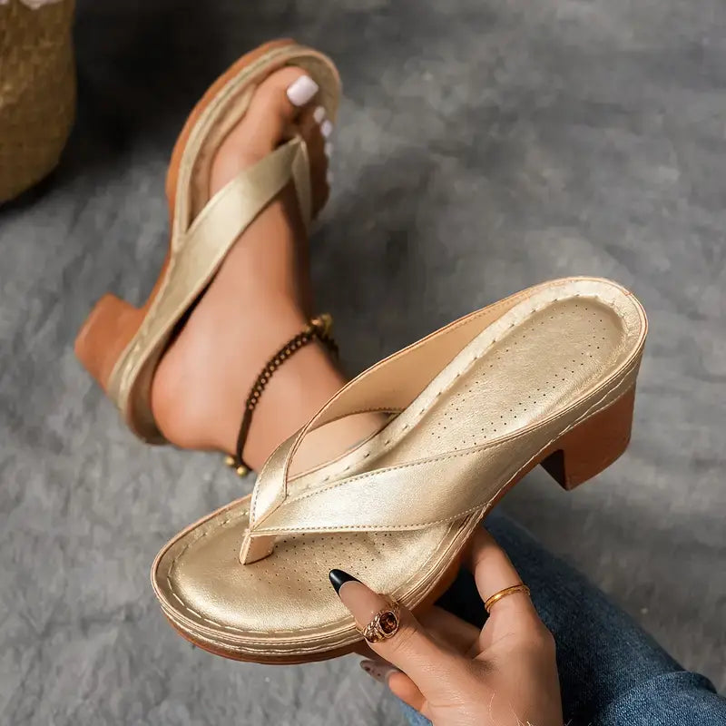 Fynavelle - Dames sandalen met comfortabele hak en elegante ergonomische zool