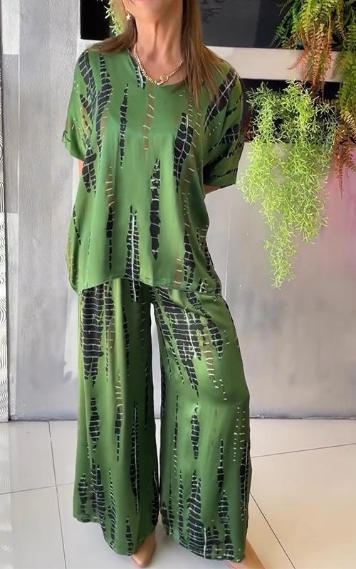 Iria - Casual satijnen set met ronde hals