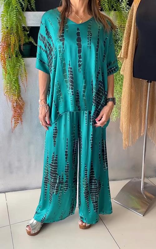 Iria - Casual satijnen set met ronde hals