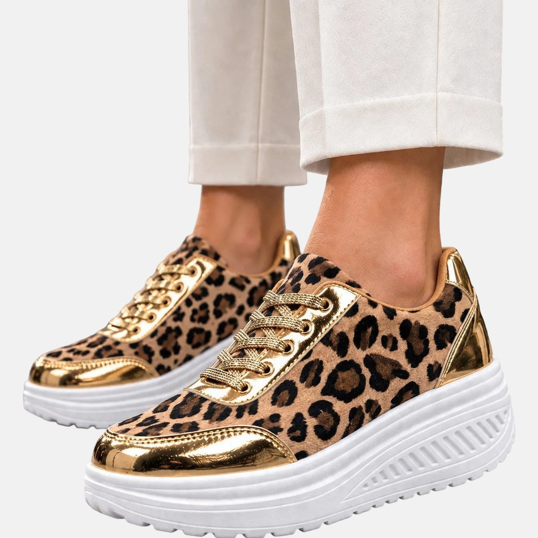Noëline - Dames sneakers met leopardprint en plateauzool
