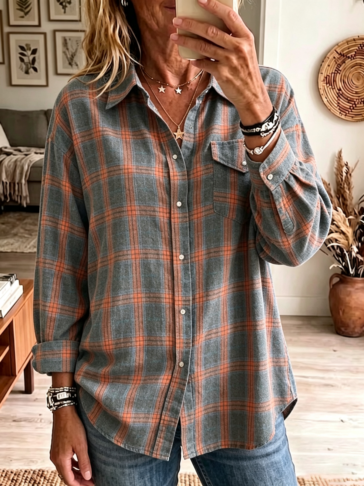 Oona - Oversized dameshemd met geruit patroon en knoopzakken