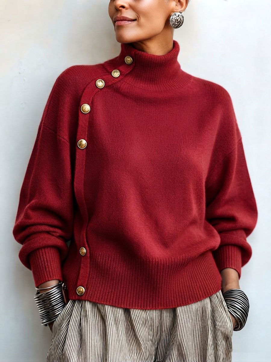 Willemijn - Dames trui met asymmetrische col en gouden knopen