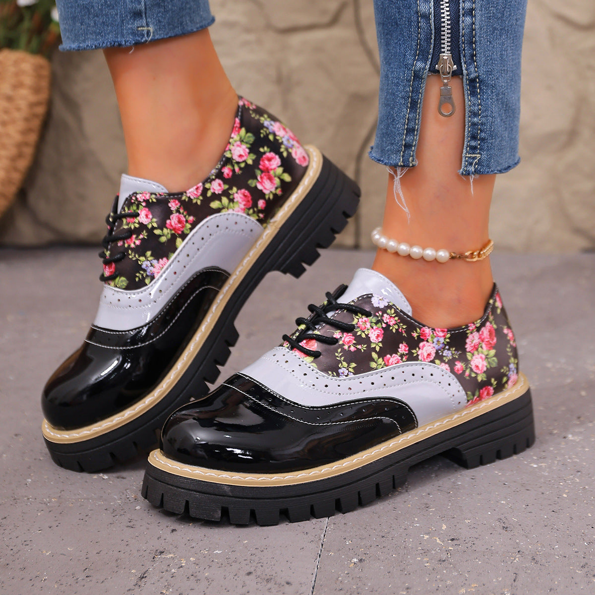 Maan - Dames Oxford Schoenen met Veters en Bloemenpatroon met Dikke Zool