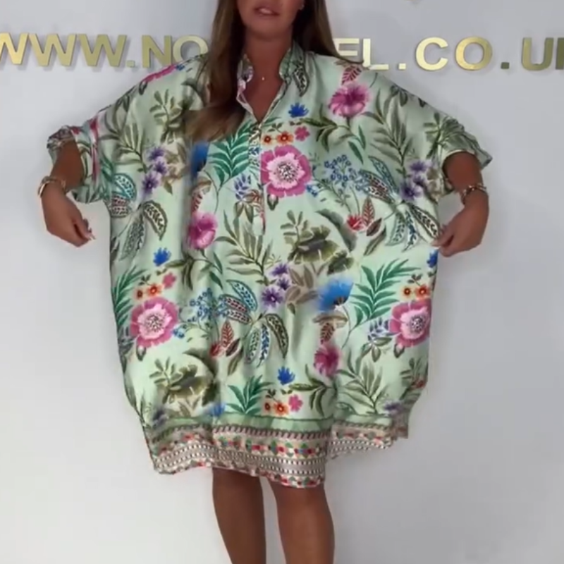 Violetta - Losse Bloemenjurk met V-Hals en Halve Knoopsluiting