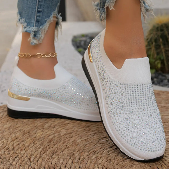 Azelisse - Dames instappers met strass en plateauzool