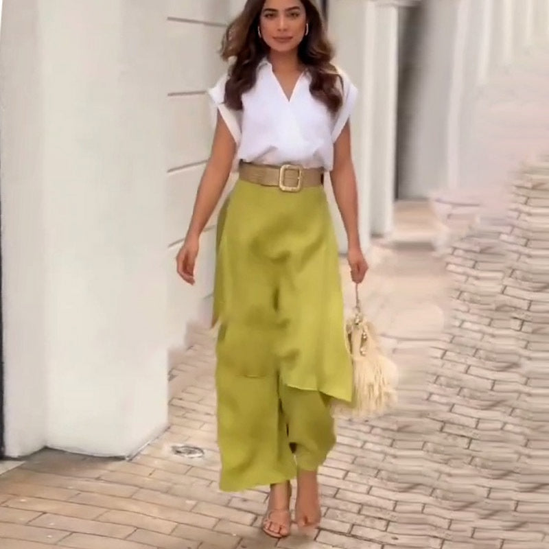 Myla - Elegante damesset: V-has Top en Olifantenpootjesbroek