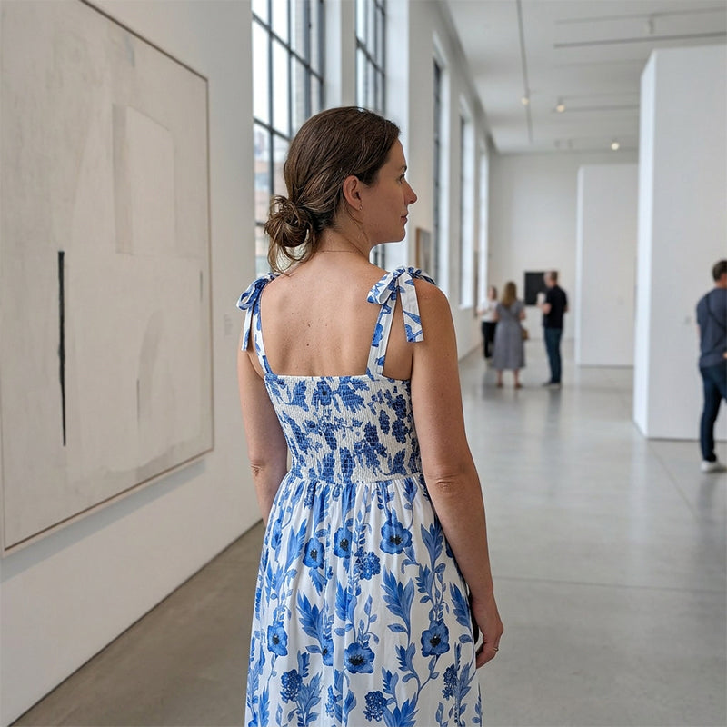 Florenne - Lange jurk voor vrouwen met bloemenprint, smocks en knoopbandjes